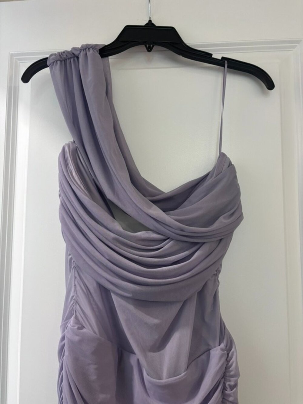 NWT Abercrombie & Fitch Mesh Asymmetrical Off The Shoulder Maxi Dress - Picture 6 of 11